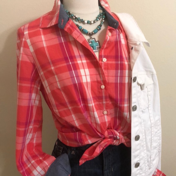 Tommy Hilfiger Tops - Tommy pink&white plaid shirt
